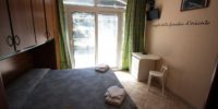 camere-albergo-rossana-finestra-oriente